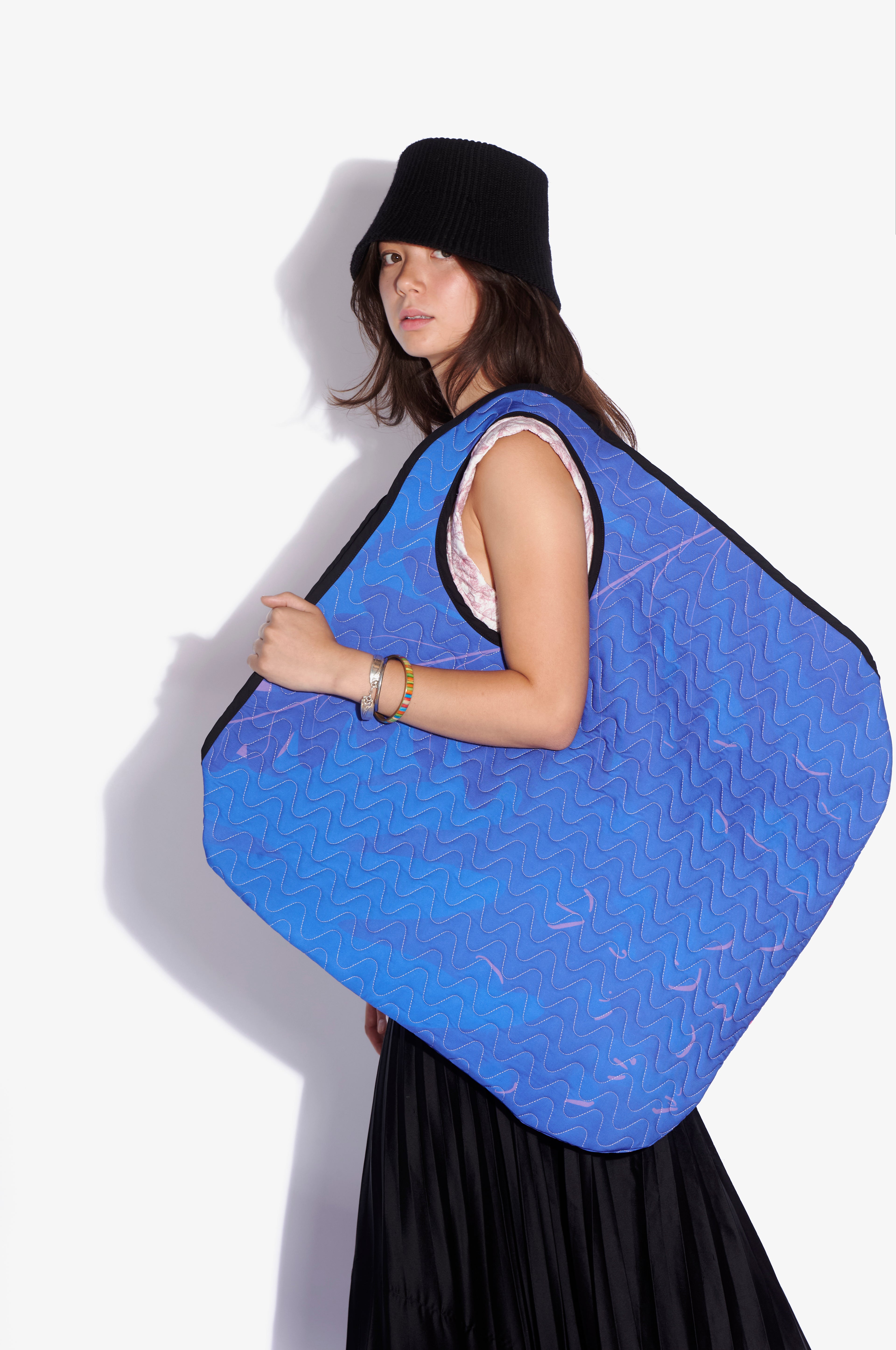 Ridiculously Large Carry-All, The Wise Ones